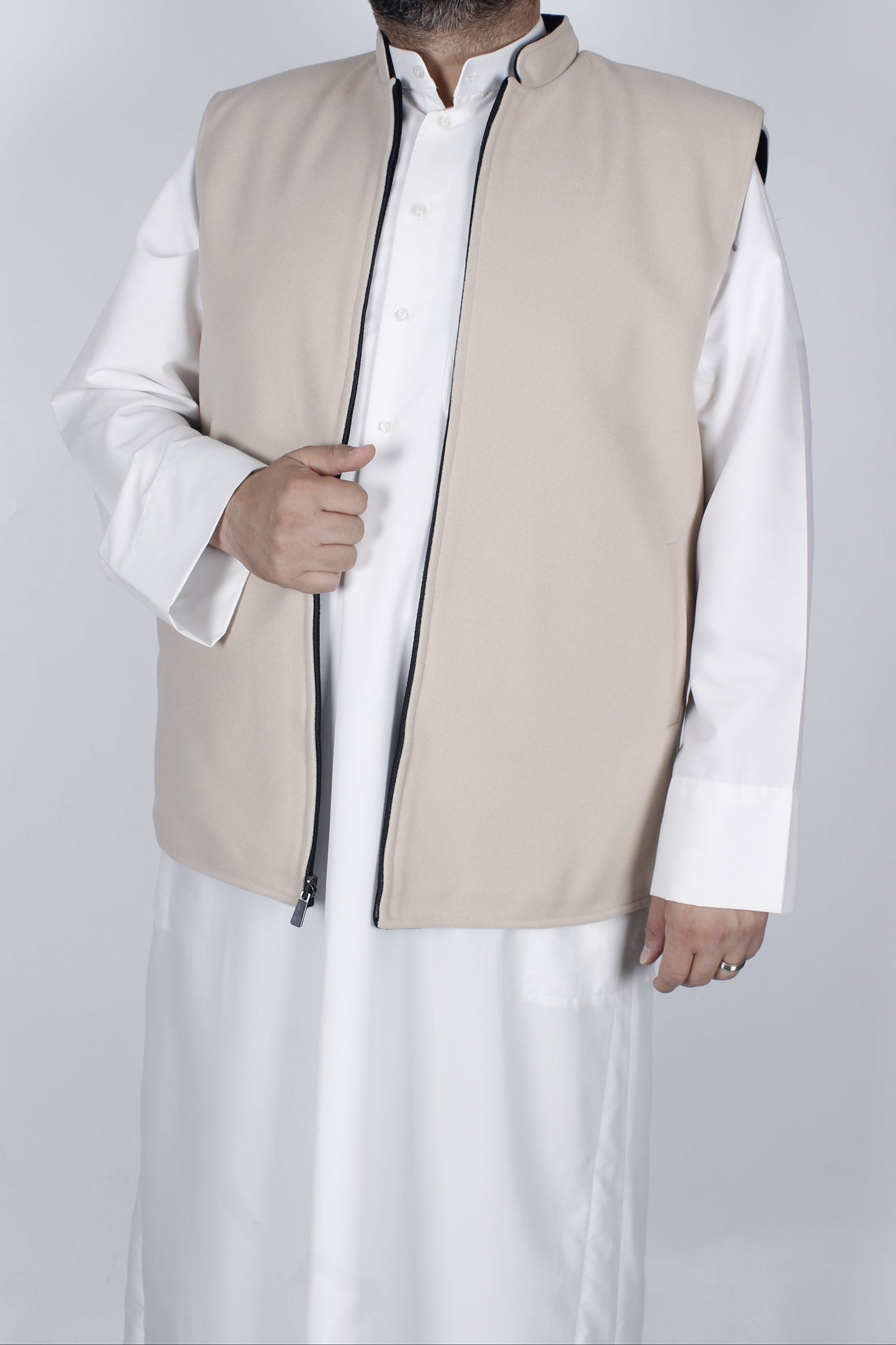 سديري جوخ لونين (اسود و بيج ) دبل فيس