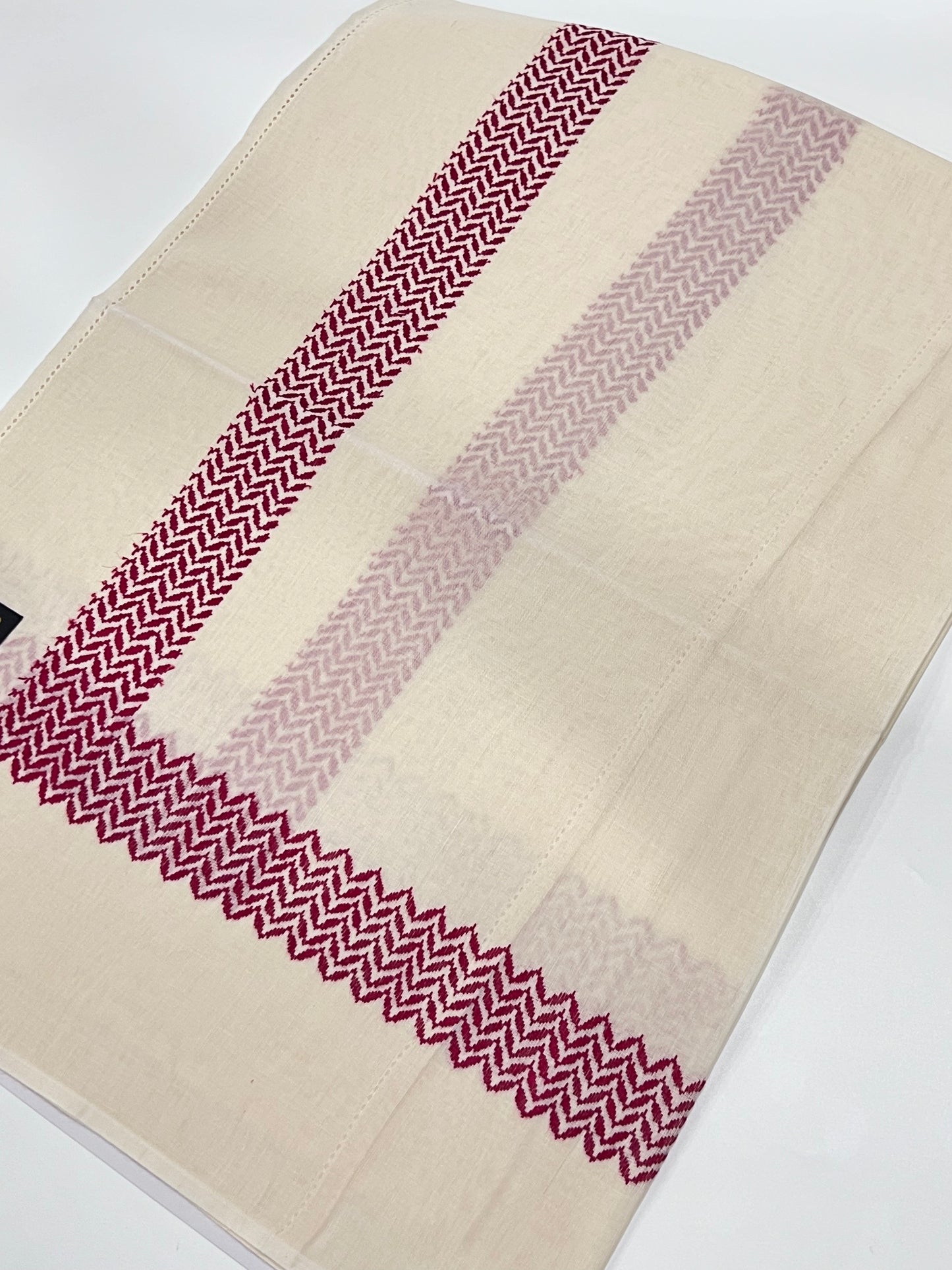 شال صوف سكري - بنقشة الشماغ