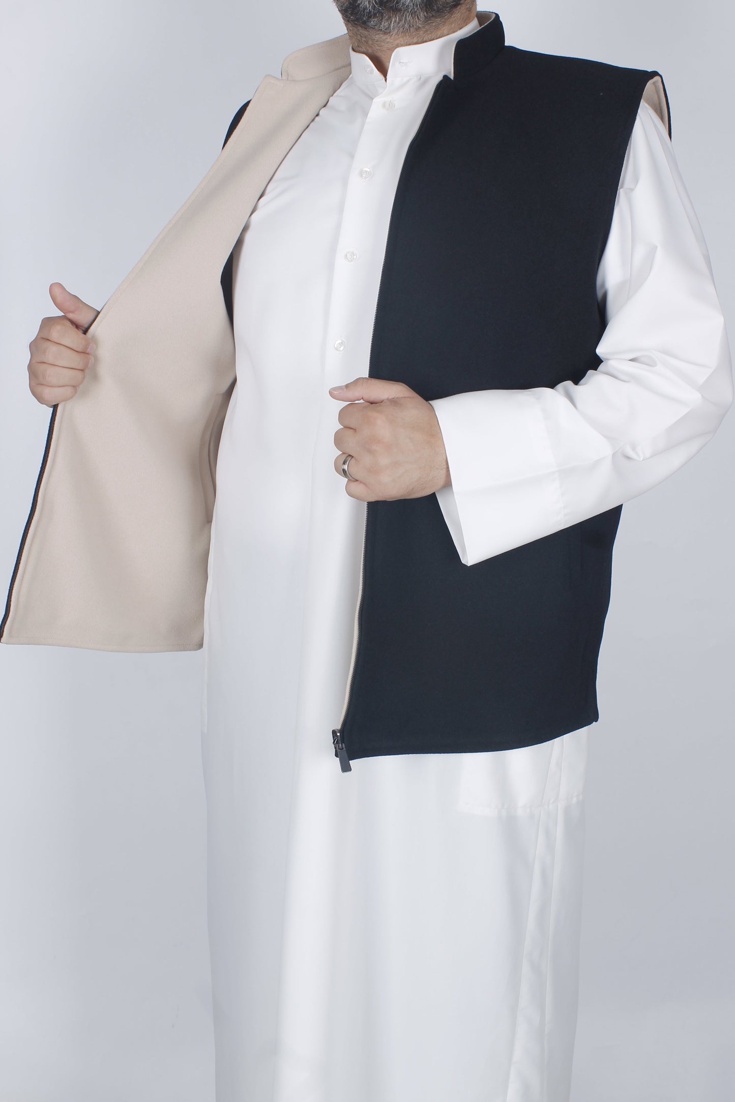 سديري جوخ لونين (اسود و بيج ) دبل فيس